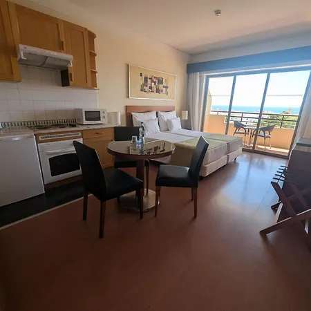 Self-catering & At Cerro Alagoa アルブフェイラ